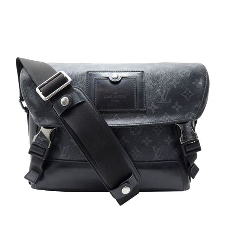 louis vuitton expandable messenger|Messenger Voyager PM .